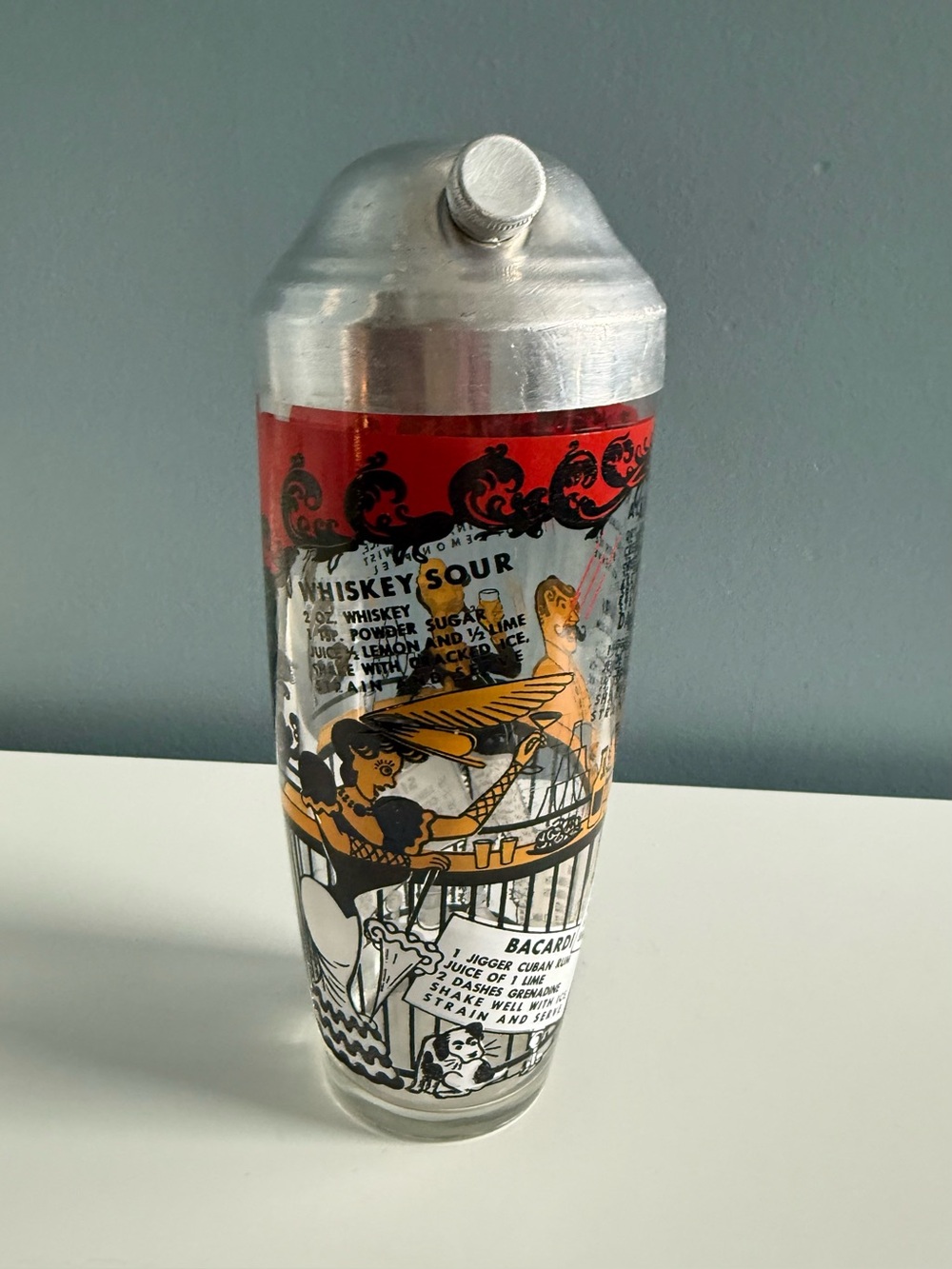 Hazel Atlas Ragtime Gay 90’s Vintage 1950’s Cocktail Shaker